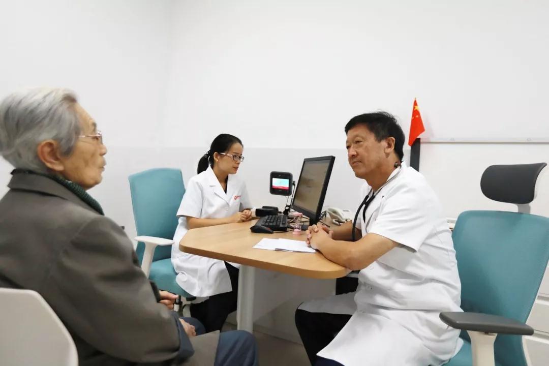 《健康時報》記者走進西安國際醫(yī)學中心，請看報道