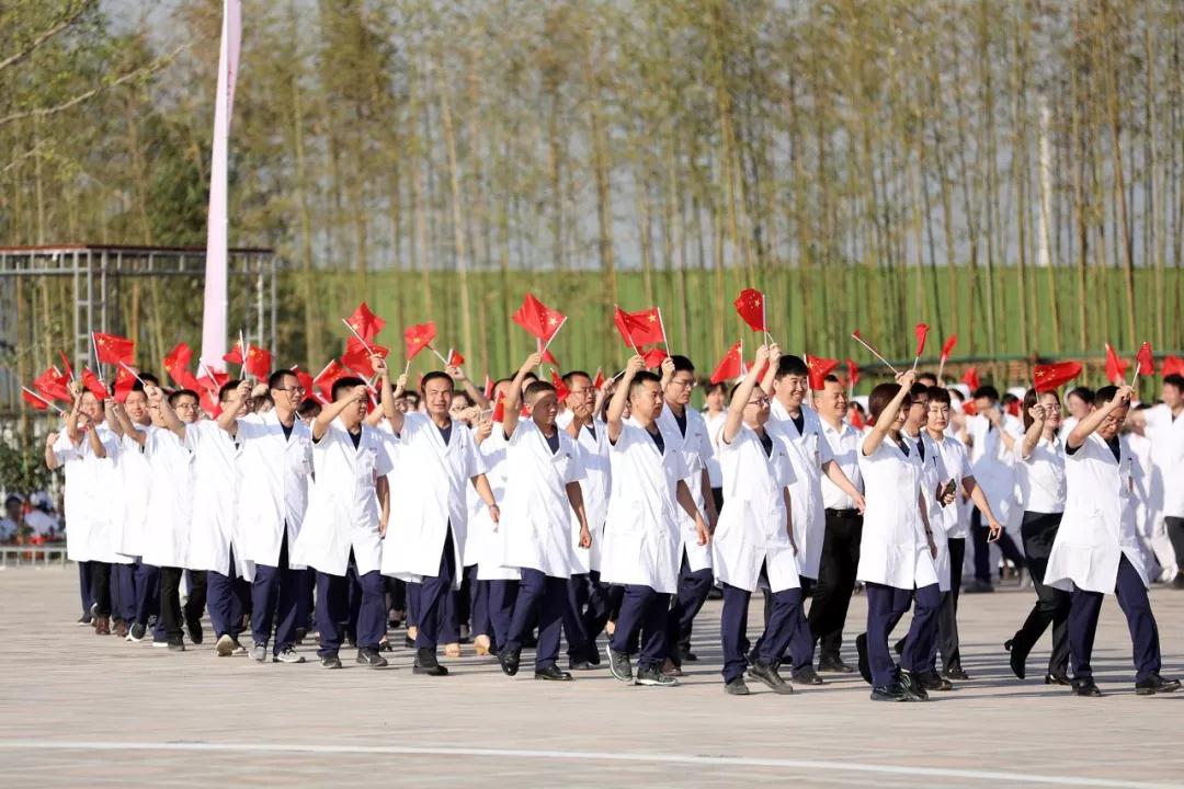 人民日報(bào)海外網(wǎng)記者走進(jìn)西安國際醫(yī)學(xué)中心，請看報(bào)道