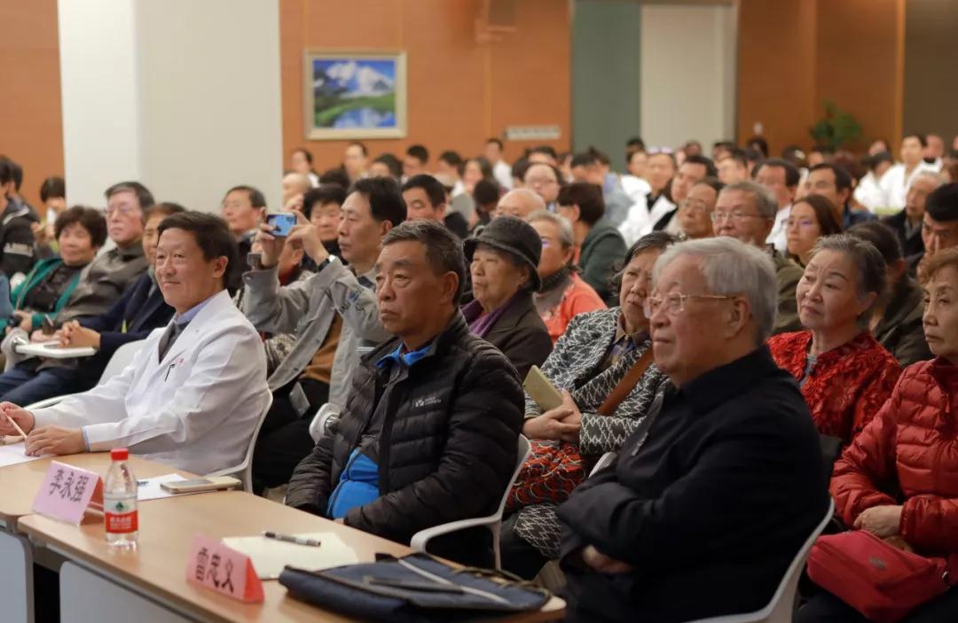 大咖來(lái)了！胡大一教授蒞臨西安國(guó)際醫(yī)學(xué)中心