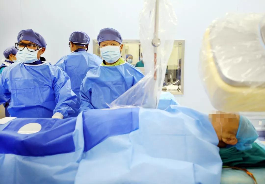 大醫(yī)之道1｜我不是醫(yī)神，我只是個(gè)有愛心的醫(yī)生！