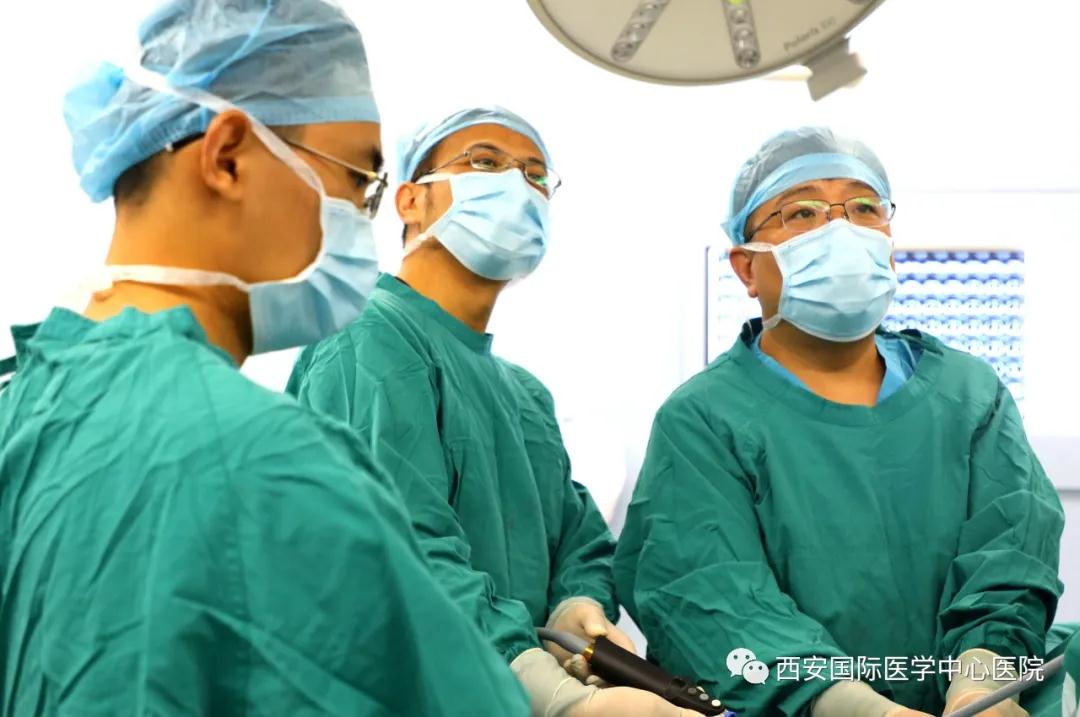 19年了，手上“汗流成河”！兩個(gè)小切口就治好這個(gè)“怪病”