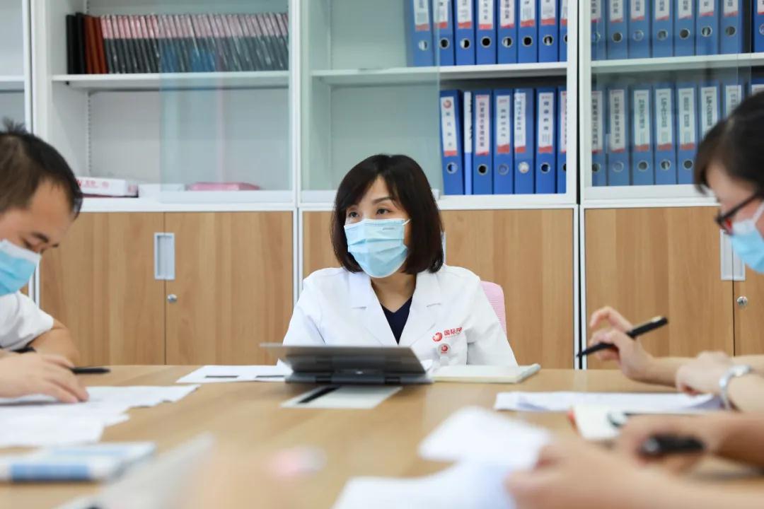 陽光網—薛妍：醫(yī)生要有溫度、有尺度、有深度