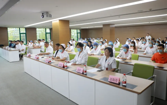 安全用械 守護健康——我院舉辦首屆“急救、生命支持類設備安全使用月”活動