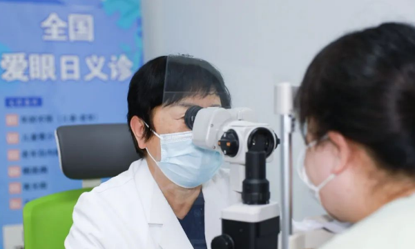 全國愛眼日|多數(shù)人躲不過的眼疾，究竟該怎么治？