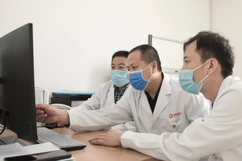 似刀非刀，這種放療設(shè)備對(duì)付腦部疾病有一手