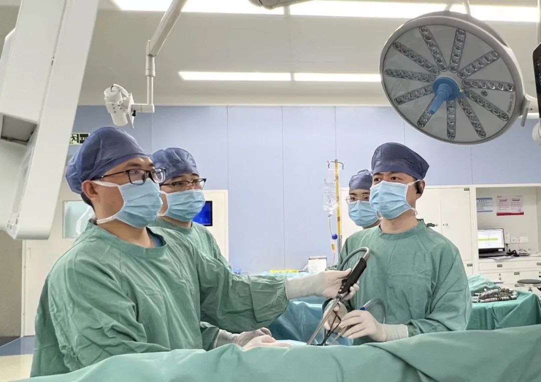 3cm切口解決10cm巨大腫瘤困擾！