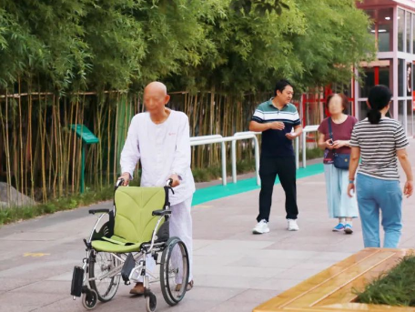 住院期間也能給健康加分？每周一、三、五動(dòng)起來，為健康打卡！