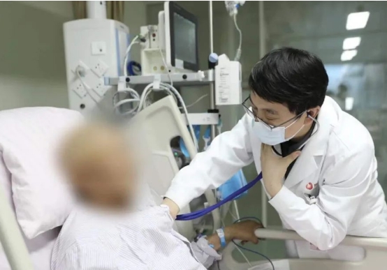 大醫(yī)之道|王武平：腳踏實地，仰望星空