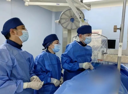 失血性休克命懸一線！急診介入治療為患者贏得生機