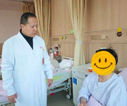 視力模糊、頭暈頭痛？專家：這項(xiàng)顱內(nèi)腫瘤檢查必不可少